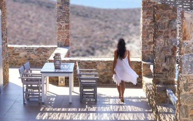 Cape Suites