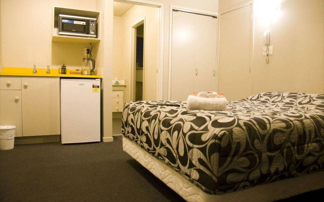 Middlemore Motel