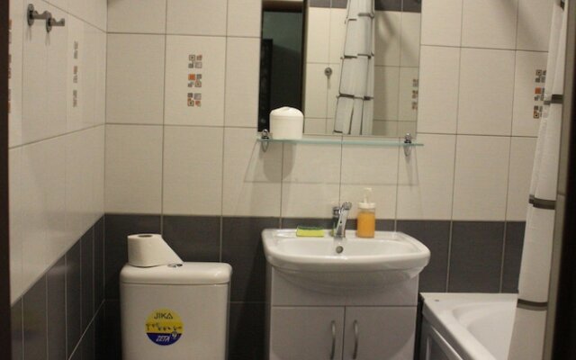 Guest House on Serafimovicha 1