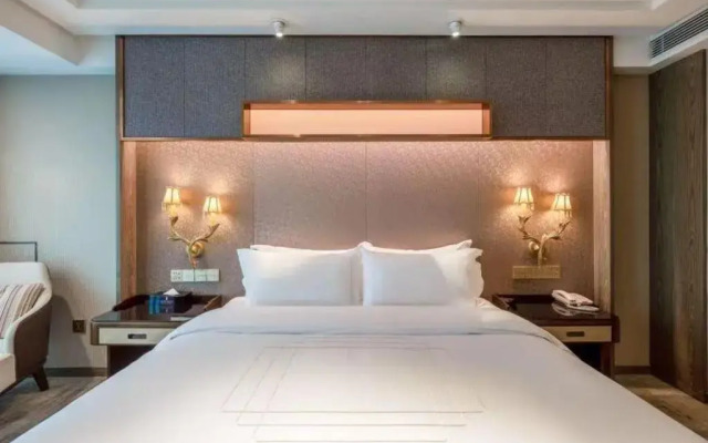 Rezen Select Hotel (Chongqing Jiefangbei)