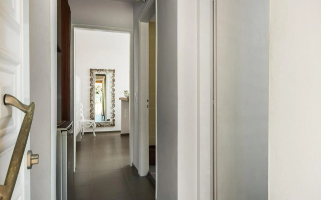 Pantokrator Hotel