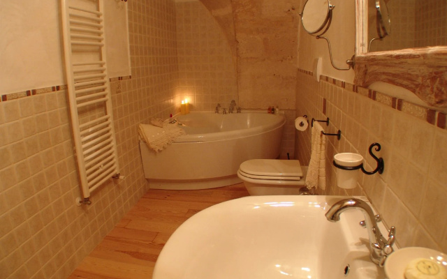 Masseria Fortificata Donnaloia