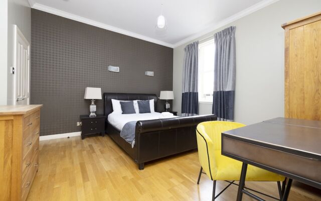 St Giles ApartHotel by Joivy