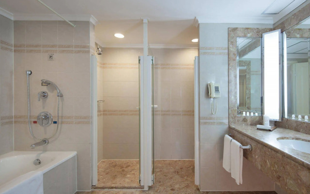 Grand Skylight Hotel Royal