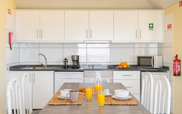 SeaView Apartment by OurMadeira