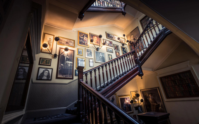 Hotel Indigo Edinburgh - Princes Street by IHG