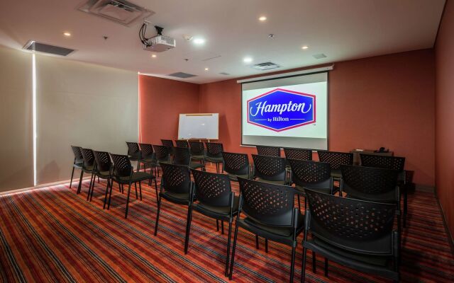 Hampton by Hilton Bogota - Usaquen