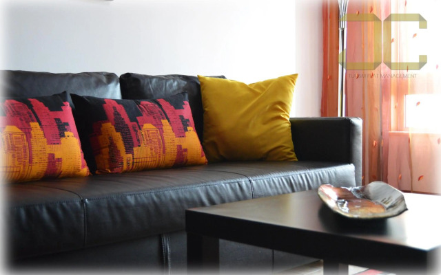 Learn Porto Apartment by JC