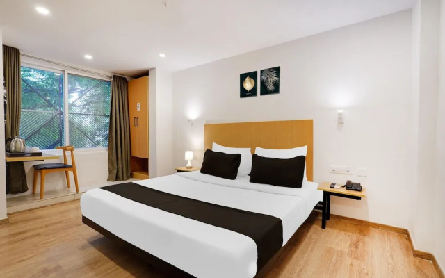Premium Stays at Oak Indranagar