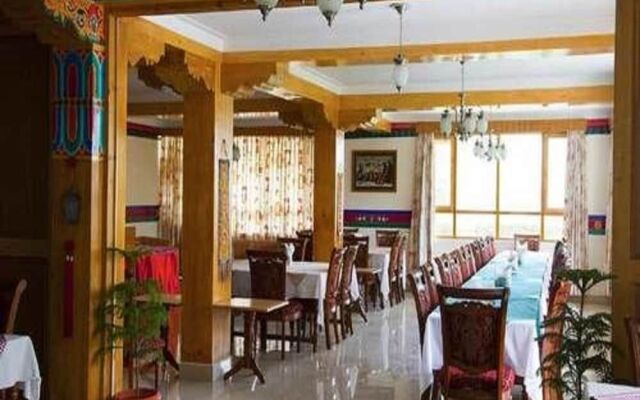 Karakoram Hotel