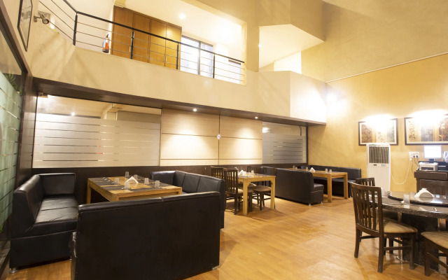 Shree Omkar Executive by OYO Rooms