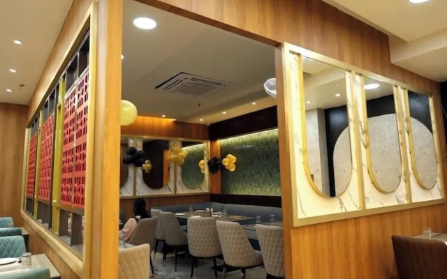 Hotel RGS Crystal