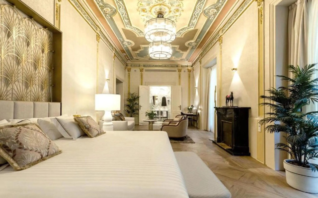 MYR Palacio Vallier