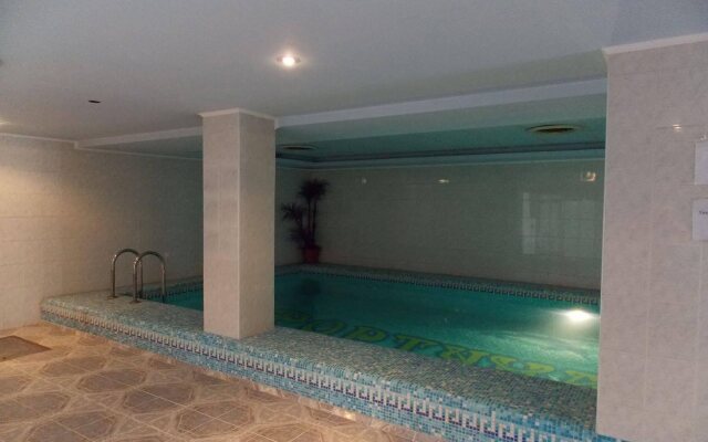 Fortune Hotel