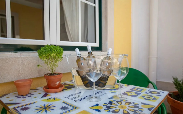 Mouraria Lisbon Soul Apartments T2  5pax
