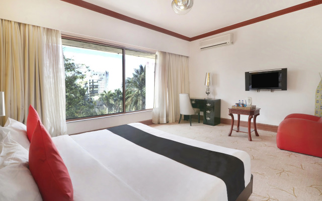 Townhouse 809 Royal Palms Hotel - Rose Collection