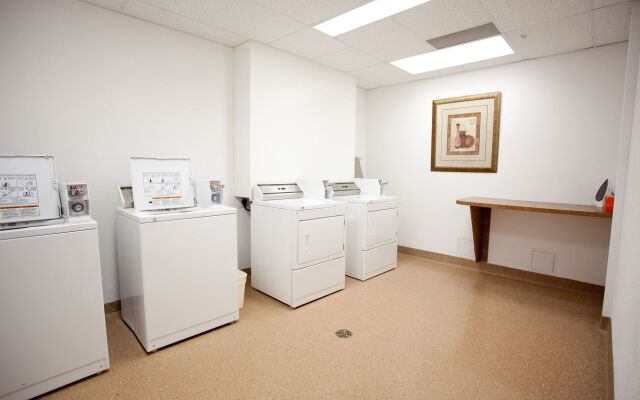 Best Western Diamond Inn