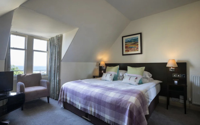 Nether Abbey Hotel