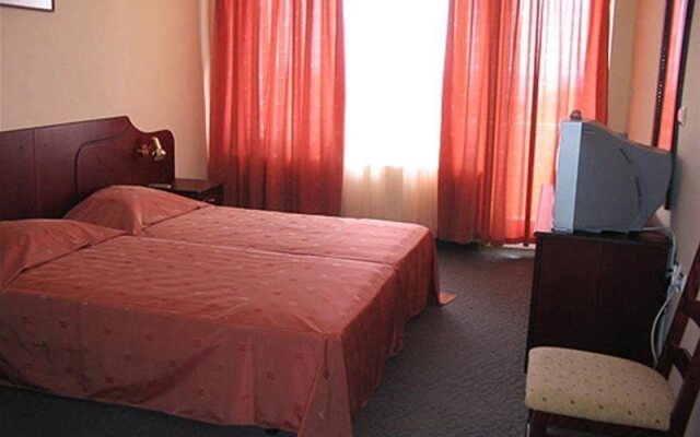 Dahlia Garden Hotel