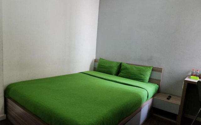 Barata Hotel Near Bandara Soekarno Hatta