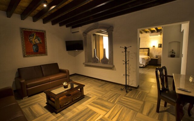 La Casa De Los Dos Leones