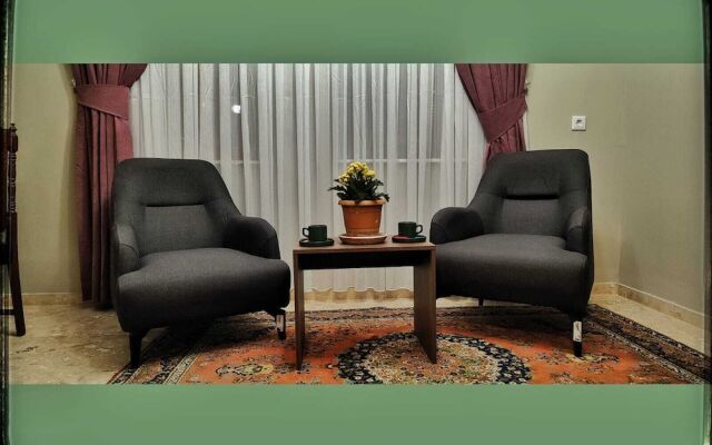 Yellow Stone Suites