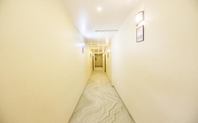 Collection O 65905 Hotel Grand Shoba Inn