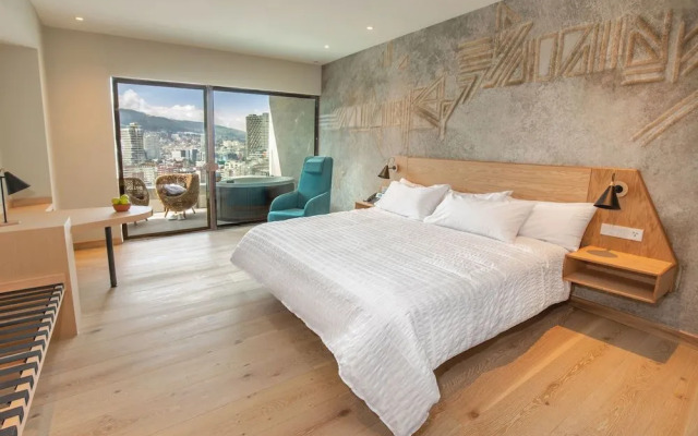 GO Quito Hotel