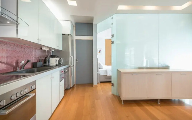Agios Ioannis Metro Station - Comfy Apartment