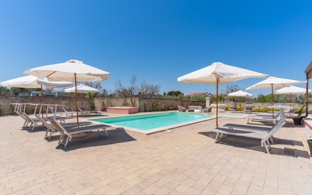 2962 Villa di Aurora by Perle di Puglia