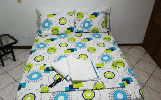 Apartamento con acceso a piscina