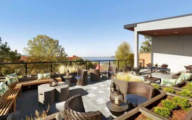 Hampton Inn & Suites Seattle/Renton