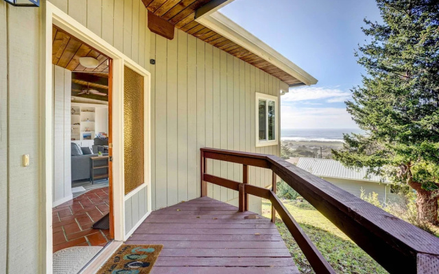 'ocean Vista' Gold Beach Getaway!