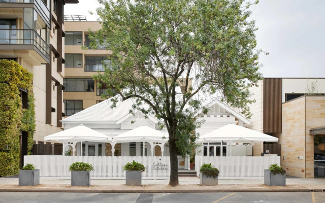 Majestic M Suites