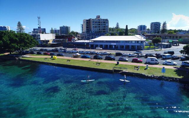 Lakes and Ocean Hotel Forster