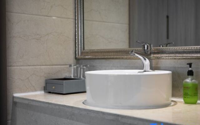 Hangzhou Dingqiao Kaiyuan Yiju Hotel