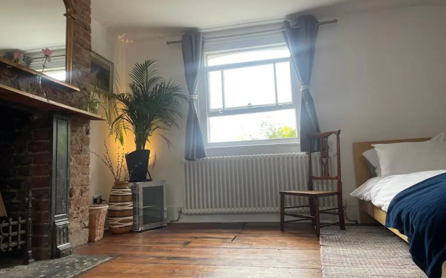 Central Victorian House