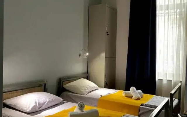 Queen Hostel