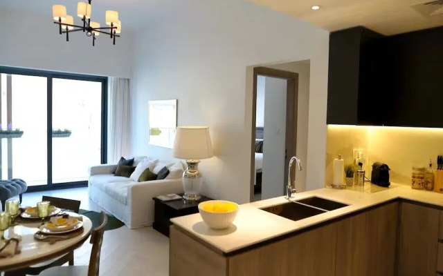 Spacious 2BR in Oxford 212 by Bespoke