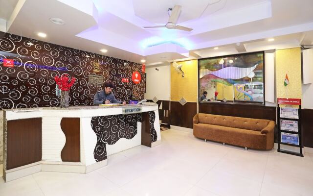 Oyo 11599 Hotel Hi Life
