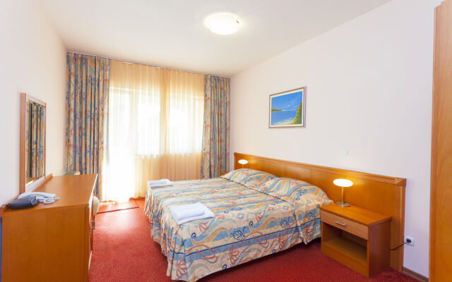 Aparthotel Milenij