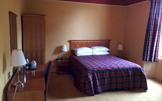 Taychreggan Hotel