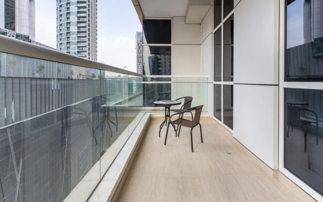 Lavish 3BR With Study in Downtown Dubai