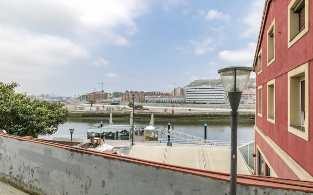 Riverside By Forever Rentals. Deluxe 2 Bedroom Apartment With Views Of R A. Wifi
