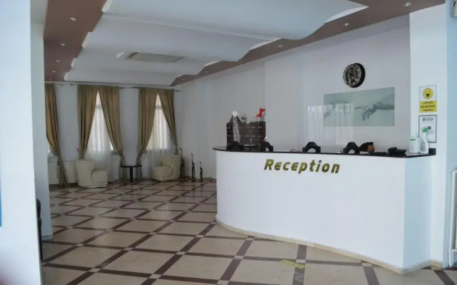 Grand Milano Hotel