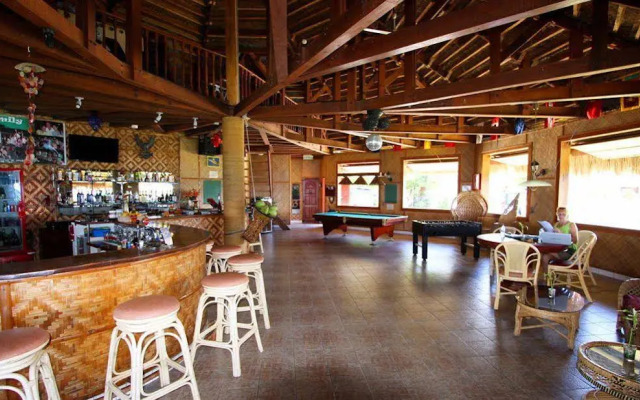Parrot Paradise Resort