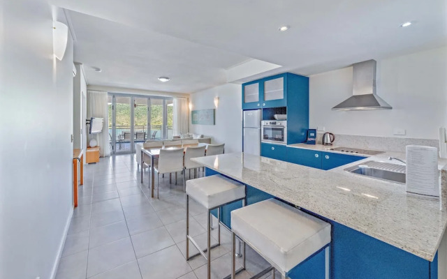 Once Upon A Tide in Airlie