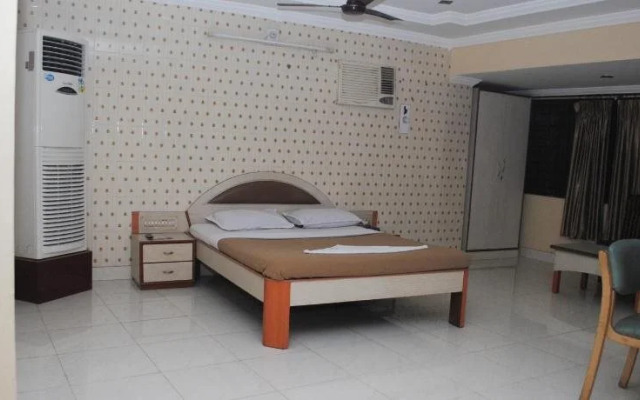 Hotel Pancharatna Paradise
