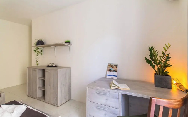 Villa Swieqi with shared room nb3