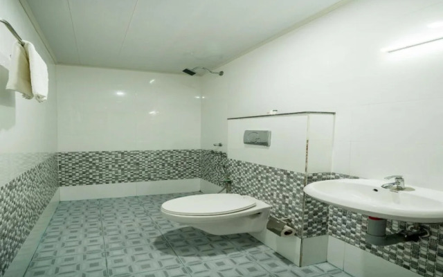 Hotel Regency Casett by OYO Rooms